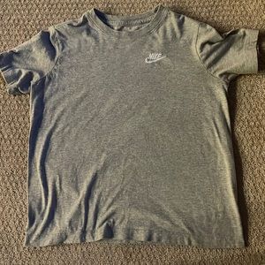 Nike gray cotton t-shirt